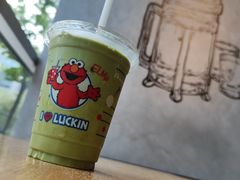 抹茶好喝椰-瑞幸咖啡(宝华国际广场店)