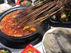 -钢管厂五区小郡肝串串香(奥克斯广场锦城万达店)