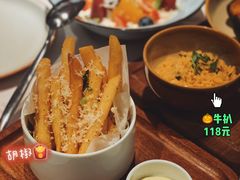 -阿妮叶李(光谷世界城店)