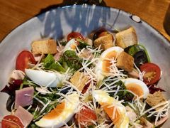 老教堂沙拉-JINNS锦时 steak&pizza(浸信会礼拜堂旧址店)