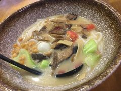 -蒙自源小锅米线(金佰利店)