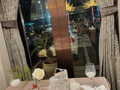 -王府井酒店(金桥港湾店)