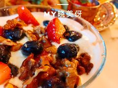 野莓核桃蜂蜜希腊酸奶-The Rug Cafe(王府中环店)
