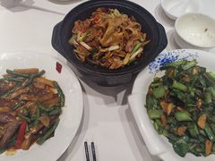-峨嵋小镇·川菜(勒泰中心店)