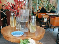 -樾餐厅泰式海鲜火锅(民歌湖店)