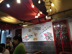 大堂-怪难吃·乐山跷脚牛肉(新牌坊店)