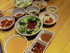 -喜来稀肉(北外滩白玉兰广场店)