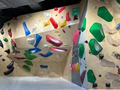 -ROCKPLUS攀岩馆(环宇城店)