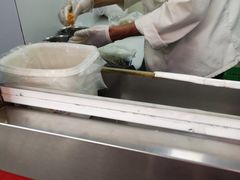门面-上海虹口糕团食品厂(茂名路店)