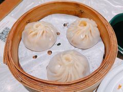 蟹粉汤包-松鹤面馆·古法焖肉面(观前店)