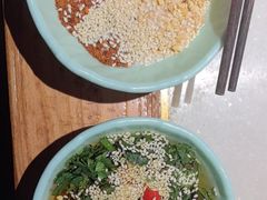 -巴渝瓦肆重庆鲜火锅(宝龙环湖店)