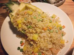 菠萝海鲜炒饭-越美小馆·越南料理(曲江店)