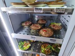 -尚品海鲜肥牛自助火锅(湖明店)