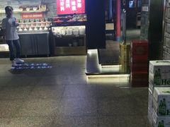 -老牌坊云南鱼豆花火锅(哈西万达店)