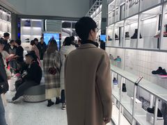 -NIKE品牌体验店(南京东路店)
