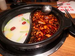 -串门邻居串串火锅(云南南路店)