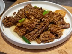 爆炒腰花-闫府私房菜·百年鲁菜(恒隆店)