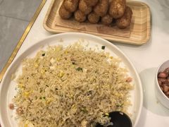 -钳小柒·小龙虾蓝龙王烧烤夜宵(长寿路店)