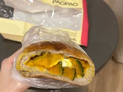 贝贝南瓜芝士香蒜鸡-PAOPAO Bakery&Café(港汇店)