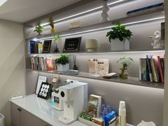 -壹点灵·心理咨询中心(中山公园店)