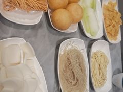 -光头药膳鸡(莱茵小镇店)