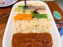 老昆明牛肉米线-雀舞云南菜(天津天河城购物中心店)