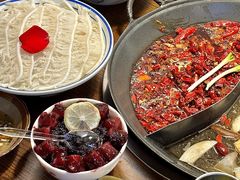 -萍姐火锅·公路夜市(武汉首店)
