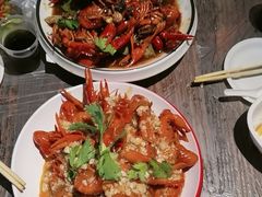 -老街烧烤大排档·地道湖北菜·龙虾馆(汉口火车站店)