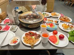 -山焱·炭火自助烤肉(周浦万达店)