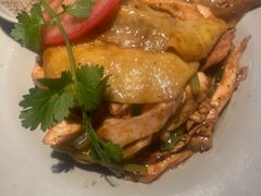 -大头虾越式风味餐厅(光明广场店)