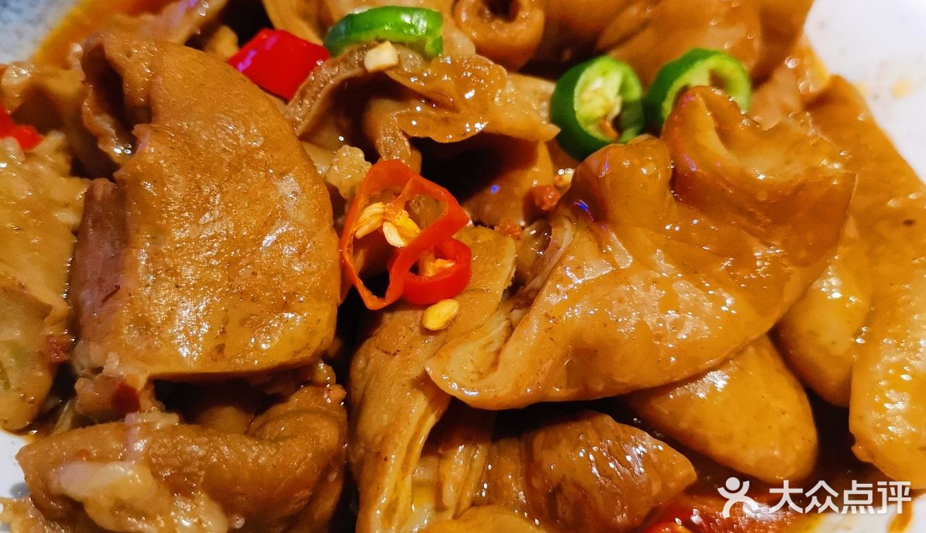 作为上海妹子淡定选择微辣烽火戏猪候