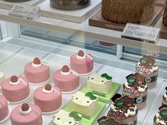 -好利来(上海长宁龙之梦店)