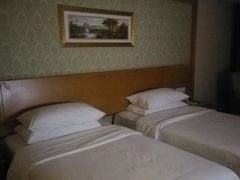 -维也纳酒店(广州南站汉溪长隆地铁站万博地铁站店)