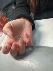 -尤米一站式美甲美睫