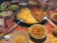 -赵美丽·重庆社区火锅·直营店(火车东站·中豪国际店)