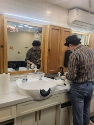 -韦恩先生Barbershop英式男士理发馆