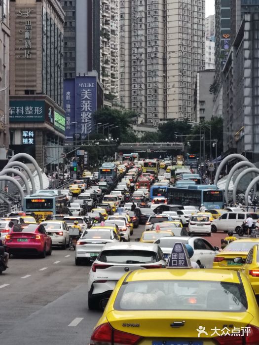 观音桥步行街图片
