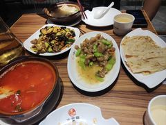 -六泰居·尔滨地标·东北菜(松北店)