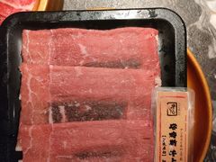 -牛YO寿喜烧·铁板烧和牛火锅自助(市府恒隆店)