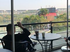 -星巴克(南宁民歌湖店)