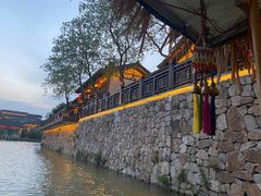 -茅山东方盐湖城景区