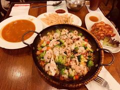 -玛格萝妮比萨屋(四平店)