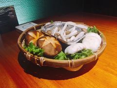 -肉魁屋·烧肉·烧鸟·酒场(高新店)