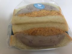 -沁屋面包店(人民东路店)