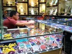 -城隍庙小礼品市场(福佑商厦福佑路店)