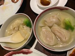 刀鱼馄饨-杭州西子湖四季酒店·金沙厅