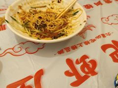 -肥肥虾庄·金牌油焖大虾(汉口城市广场店)