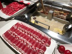 -海底捞火锅鲜切牛肉主题店(长寿路店)