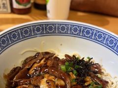 -沪西老弄堂面馆(定西路店)