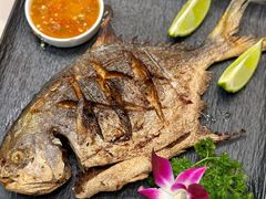 -樾餐厅泰式海鲜火锅(民歌湖店)